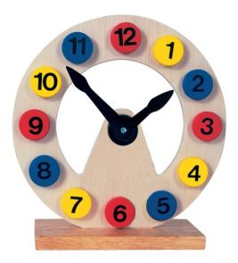 Детские деревянные настольные часы