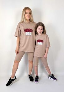 Комплект oversize для мамы и дочки футболка + велосипедки "Цветы"
