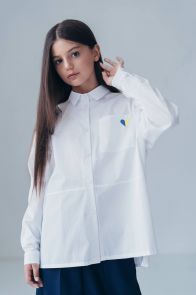 Школьная рубашка для девочки "Украина" (вышивка сердце) 