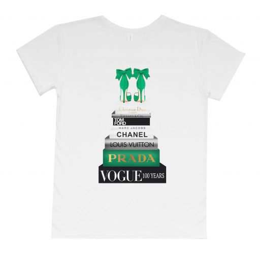 Женская футболка бойфренд "Книги и туфли" (зелёный)