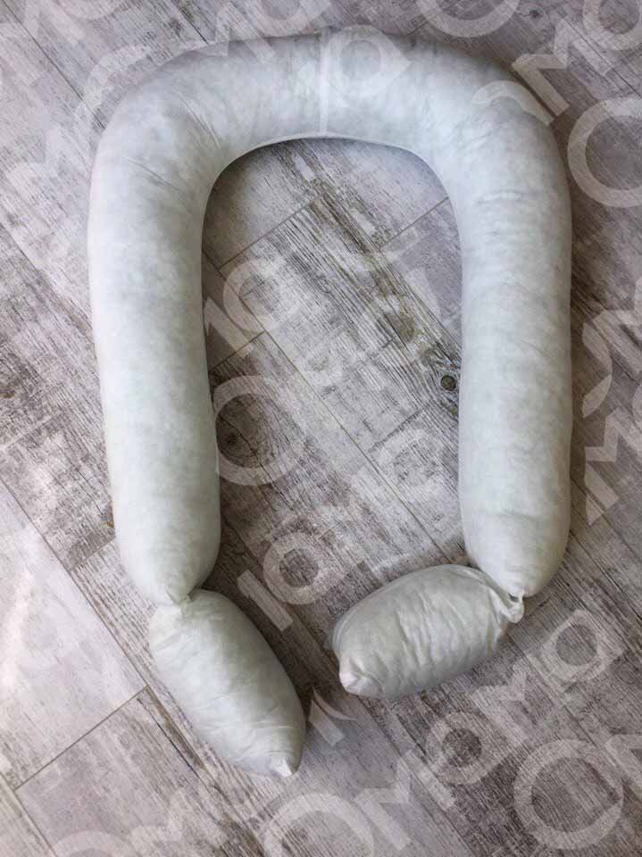 Подушка кокон для новорожденных без наволочки. Омама